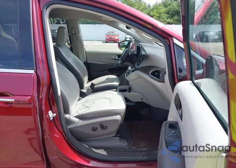 2017 Chrysler Pacifica Touring-L Plus from USA, damaged, VIN 2C4RC1EG1HR826982